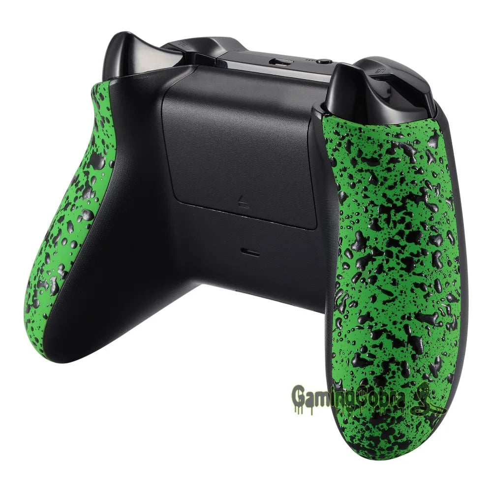 eXtremeRate Textured Back Panels Comfortable Non-slip Side Rails 3D Splashing Handles for Xbox One X & for Xbox One S Controller