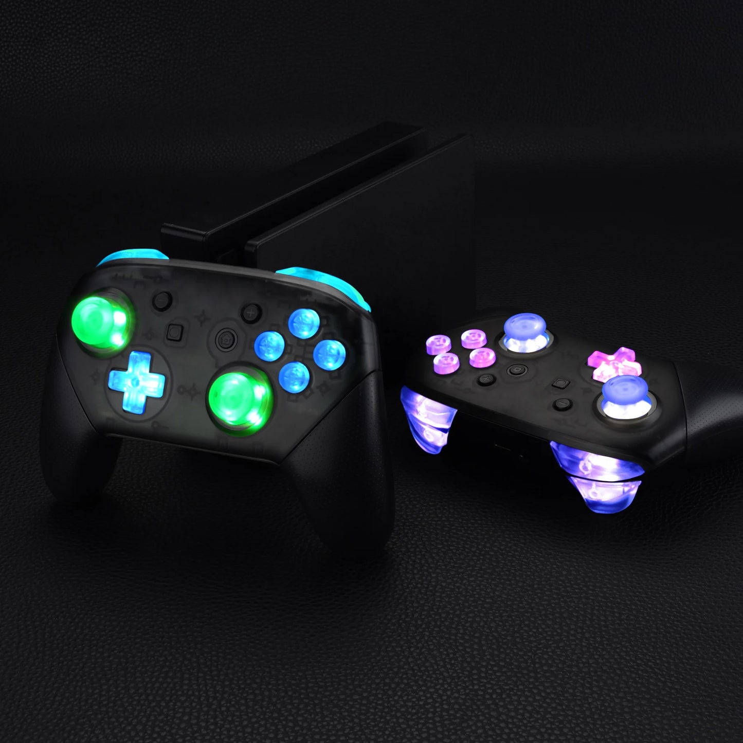 eXtremeRate Luminated Thumbsticks D-pad Face Buttons DIY DTFS LED Kit V2 for Nintendo Switch Pro Controllere -  9 Colors Modes